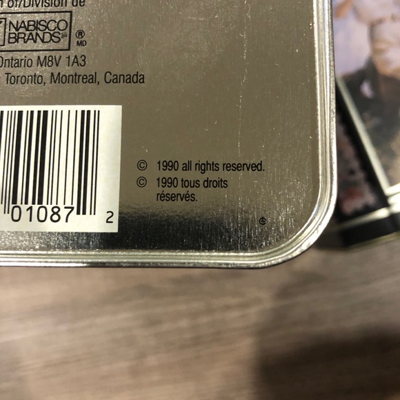 2 Vintage Tins - Picture 4 of 4